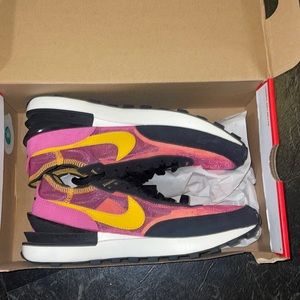 $40 Final offer Nike waffle women 7.5